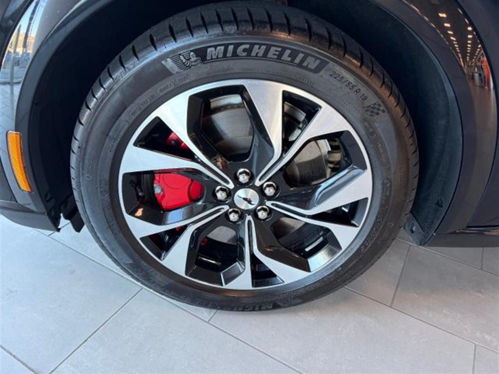 Mustang Mach-E Mustang Mach-E AWD STD RANGE 72KWH/