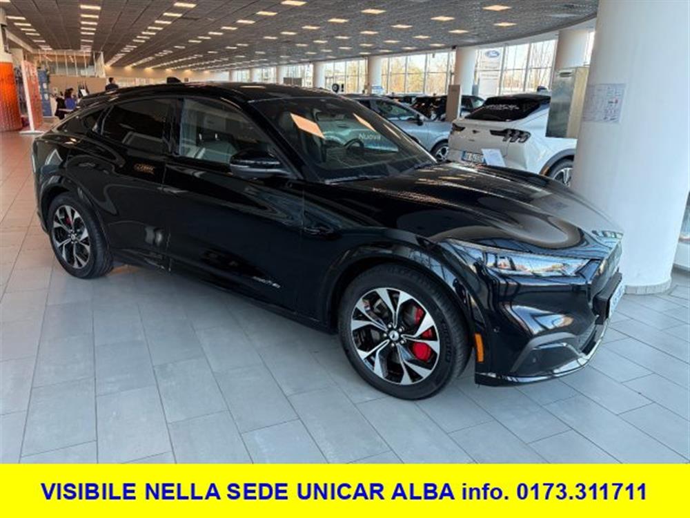 Mustang Mach-E Mustang Mach-E AWD STD RANGE 72KWH/