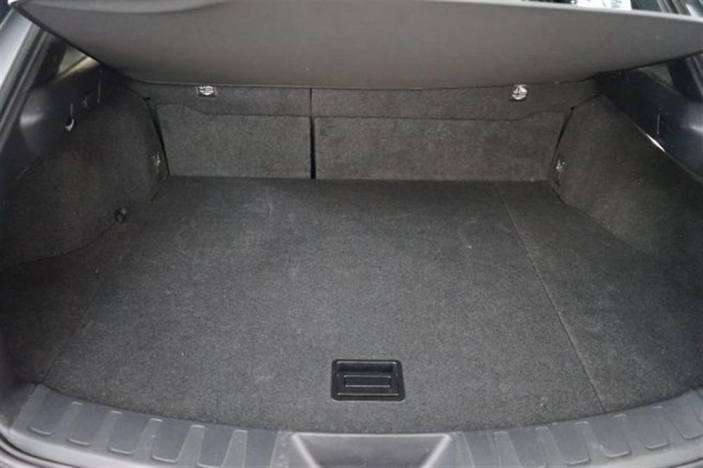 UX 250h UX 250h Hybrid Business 2WD