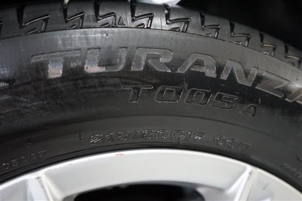 UX 250h UX 250h Hybrid Business 2WD