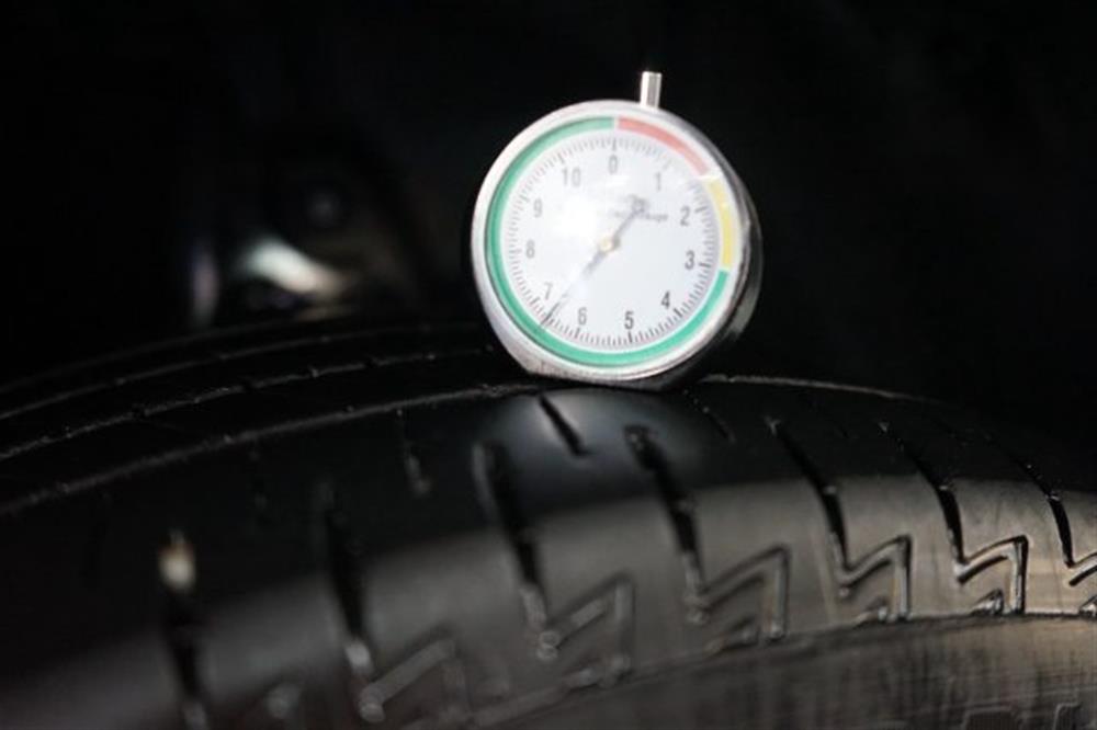 UX 250h UX 250h Hybrid Business 2WD