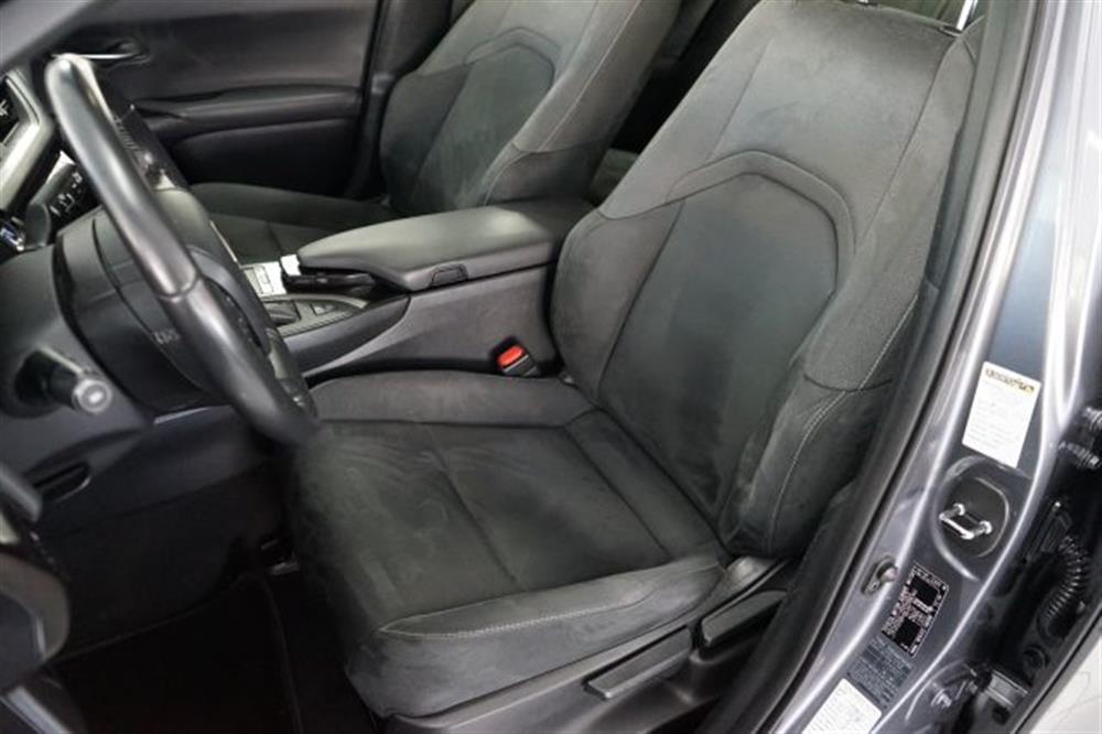 UX 250h UX 250h Hybrid Business 2WD