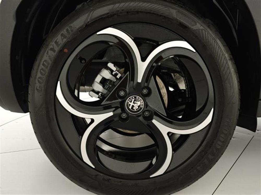 Junior Junior 1.2 145 CV Hybrid eD