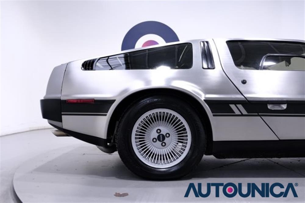 DE LOREAN DE LOREAN DMC - 12