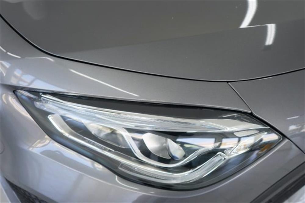 GLA 180 GLA 180 d Automatic Business