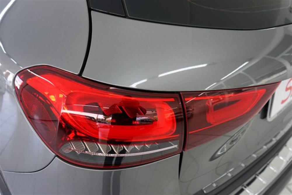 GLA 180 GLA 180 d Automatic Business