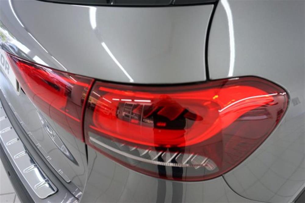 GLA 180 GLA 180 d Automatic Business