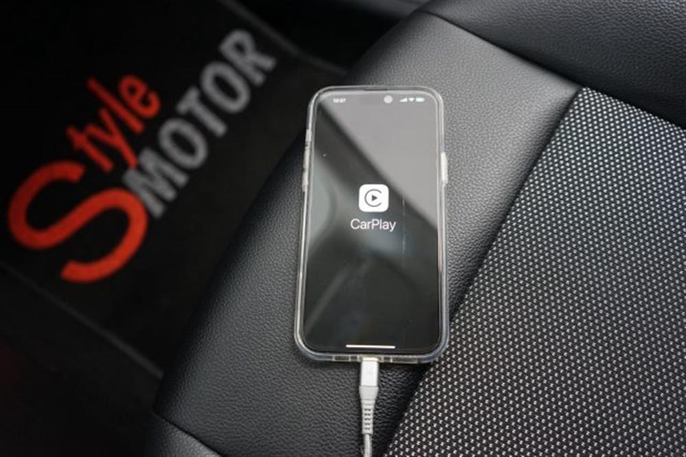 GLA 180 GLA 180 d Automatic Business