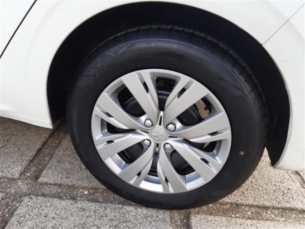 208 208 1° serie 1.2 VTi 82