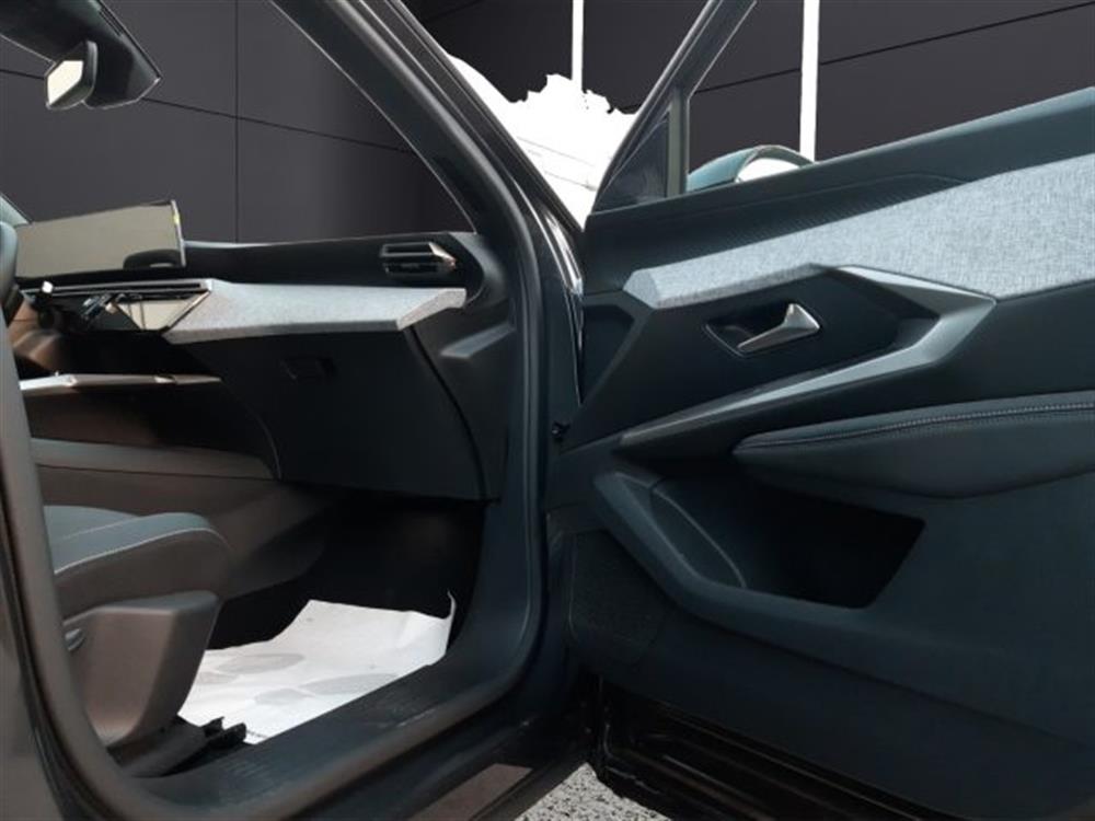 3008 3008 Hybrid 145 e-DCS6 Al