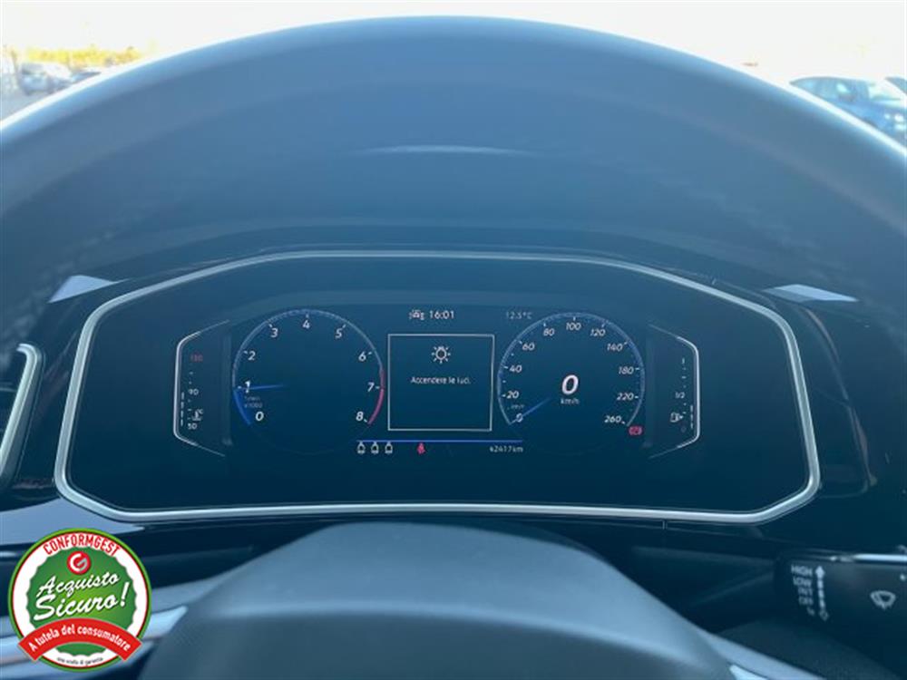 T-Roc T-Roc 1.0 TSI R-Line - PER