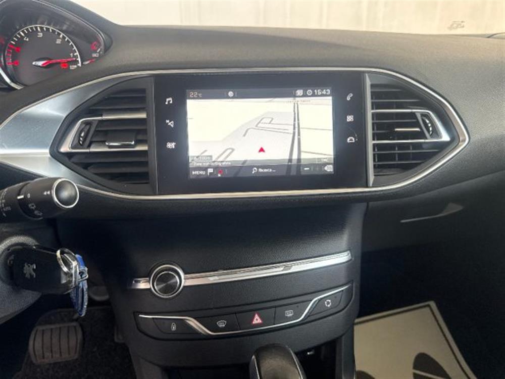 308 308 BlueHDi 120cv S&S EA