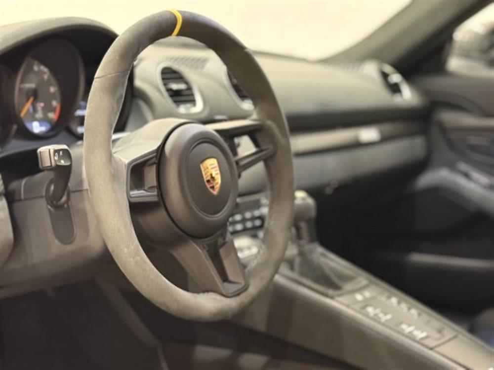 718 718 Cayman 4.0 GT4 RS