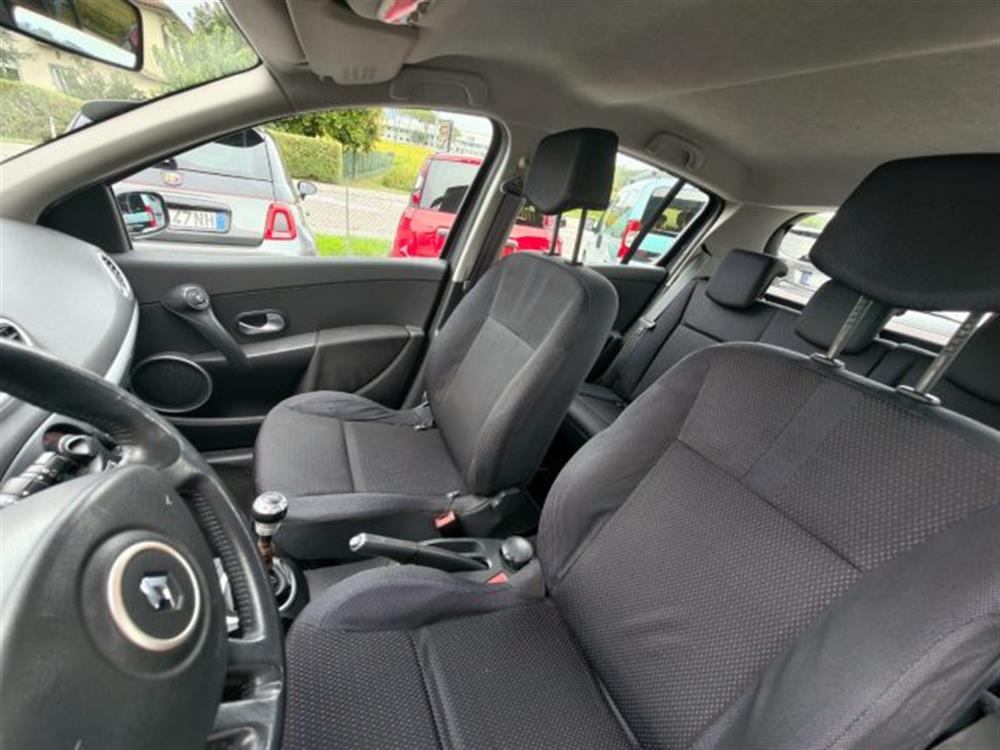 Clio Clio 1.2 16V 5p Confort X