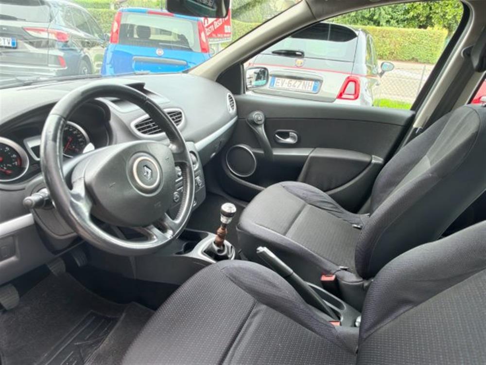 Clio Clio 1.2 16V 5p Confort X