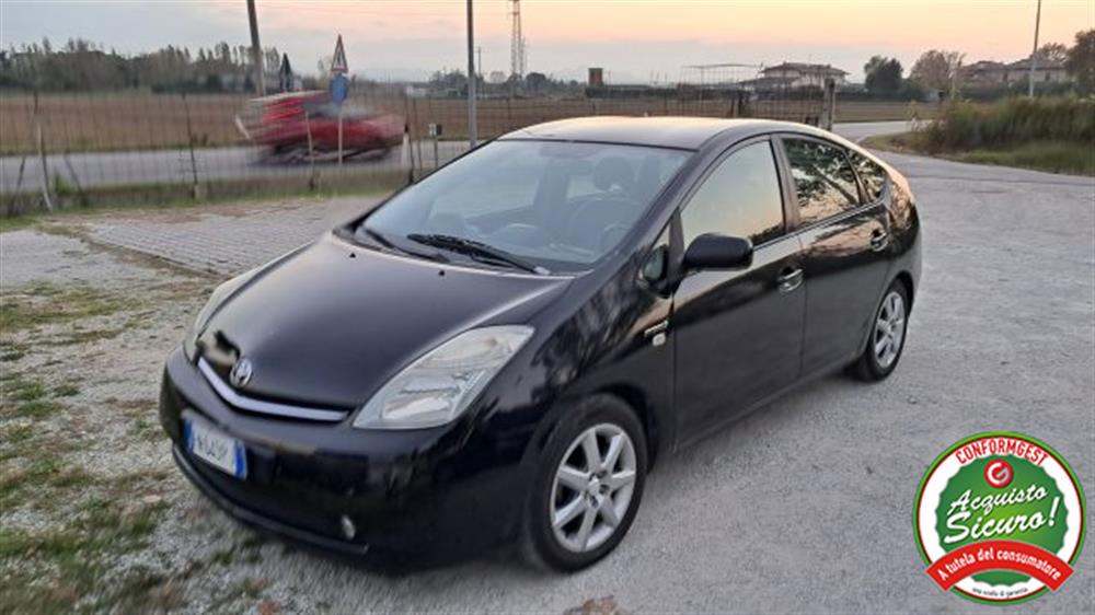 Prius Prius 1.5i 16V