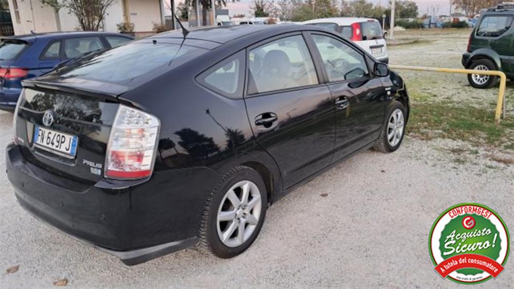 Prius Prius 1.5i 16V