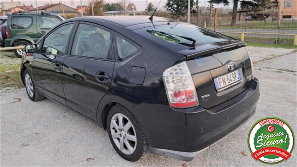 Prius Prius 1.5i 16V