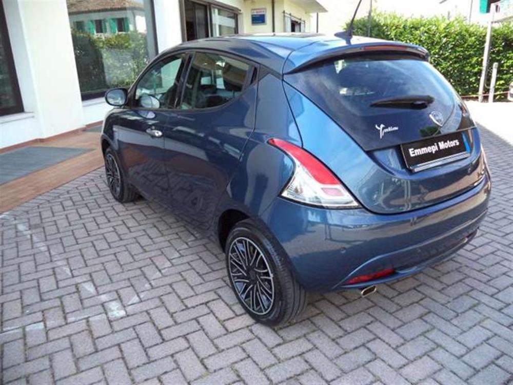 Ypsilon Ypsilon 1.0 FireFly 5 porte