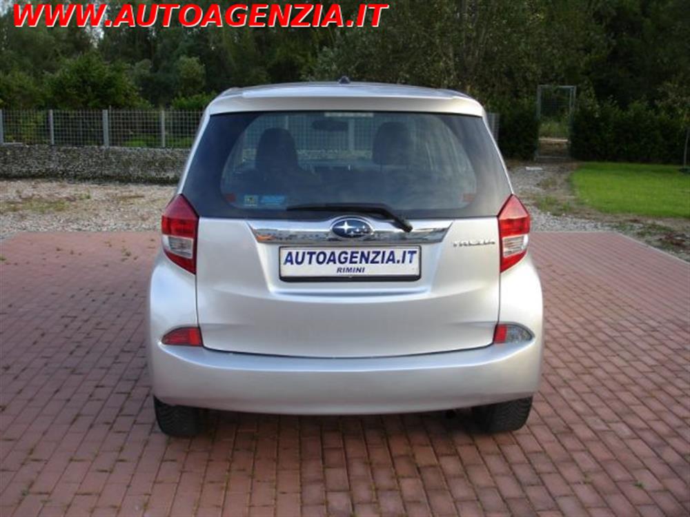 Trezia Trezia 1.3i 6MT Comfort MUL