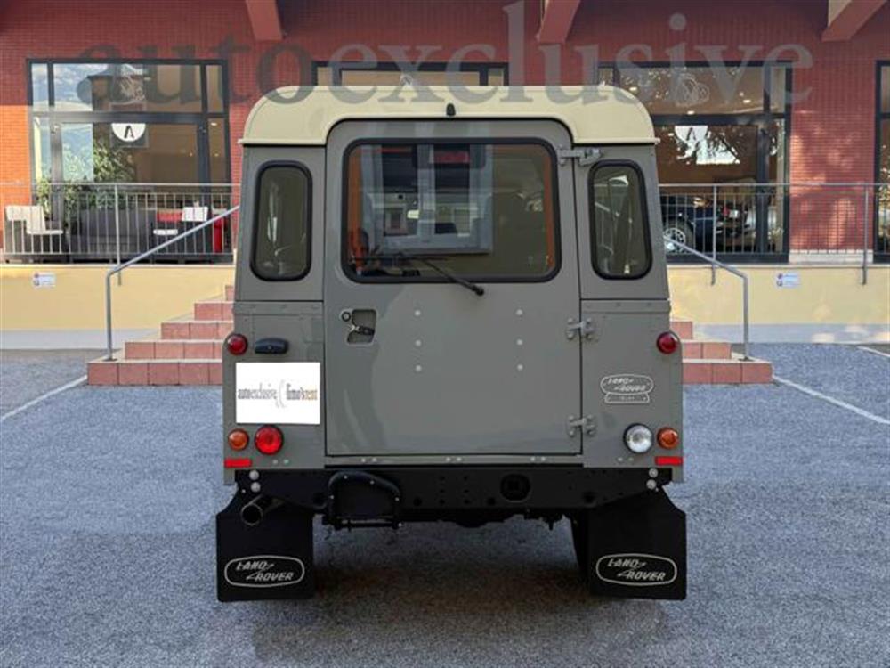 Defender Defender Classic Defender Wor