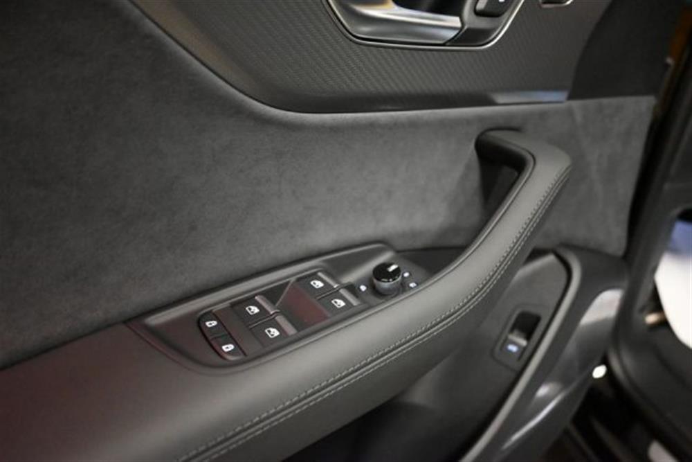 RS Q8 RS Q8 PERFORMANCE 640CV MO