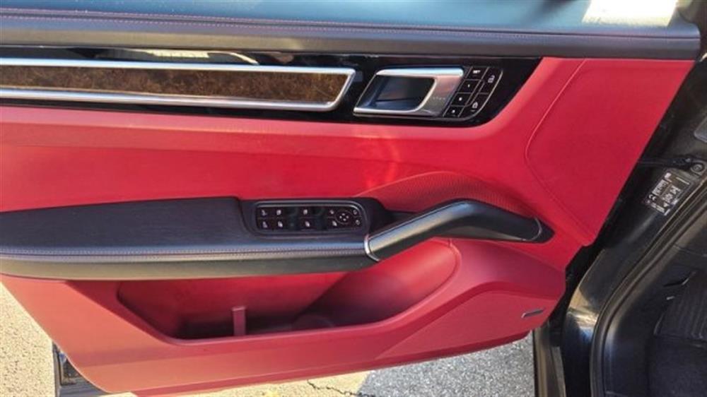 Cayenne Cayenne 3.0 V6 PERMUTE STRAF