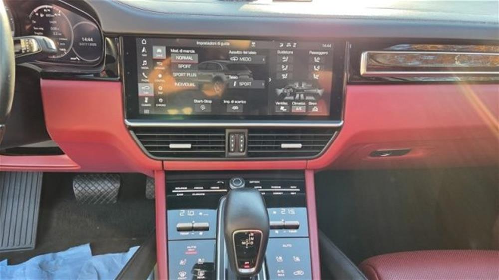 Cayenne Cayenne 3.0 V6 PERMUTE STRAF