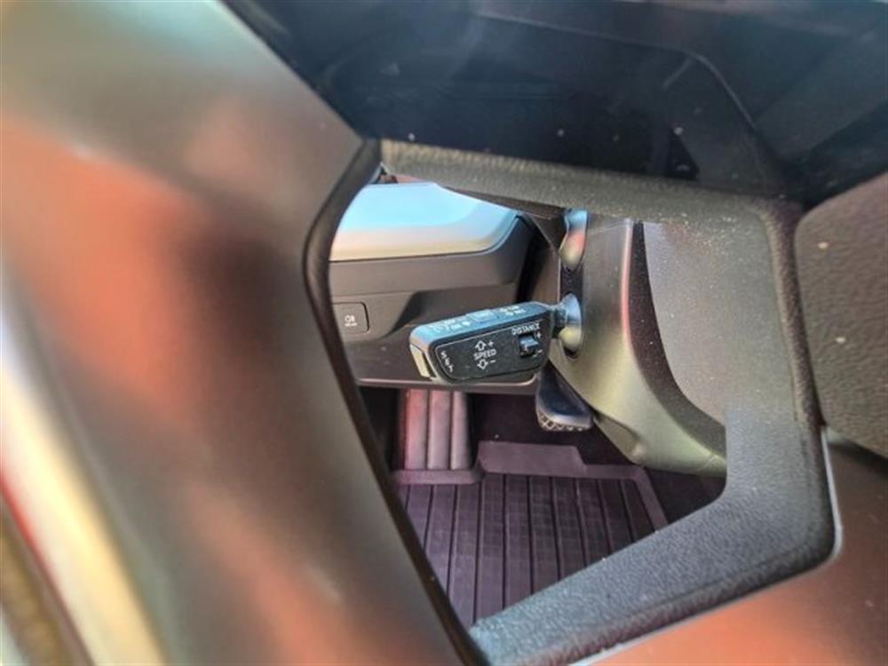 Q4 e-tron Q4 e-tron Business A. 500 KM A