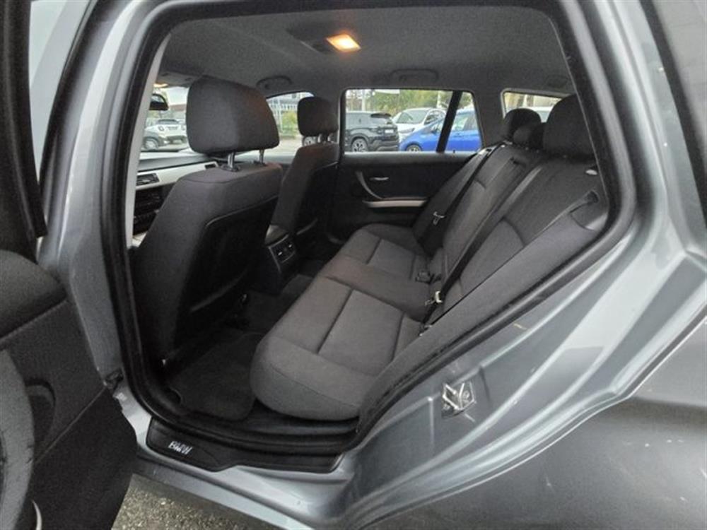 318 318 d cat Touring PERMUT