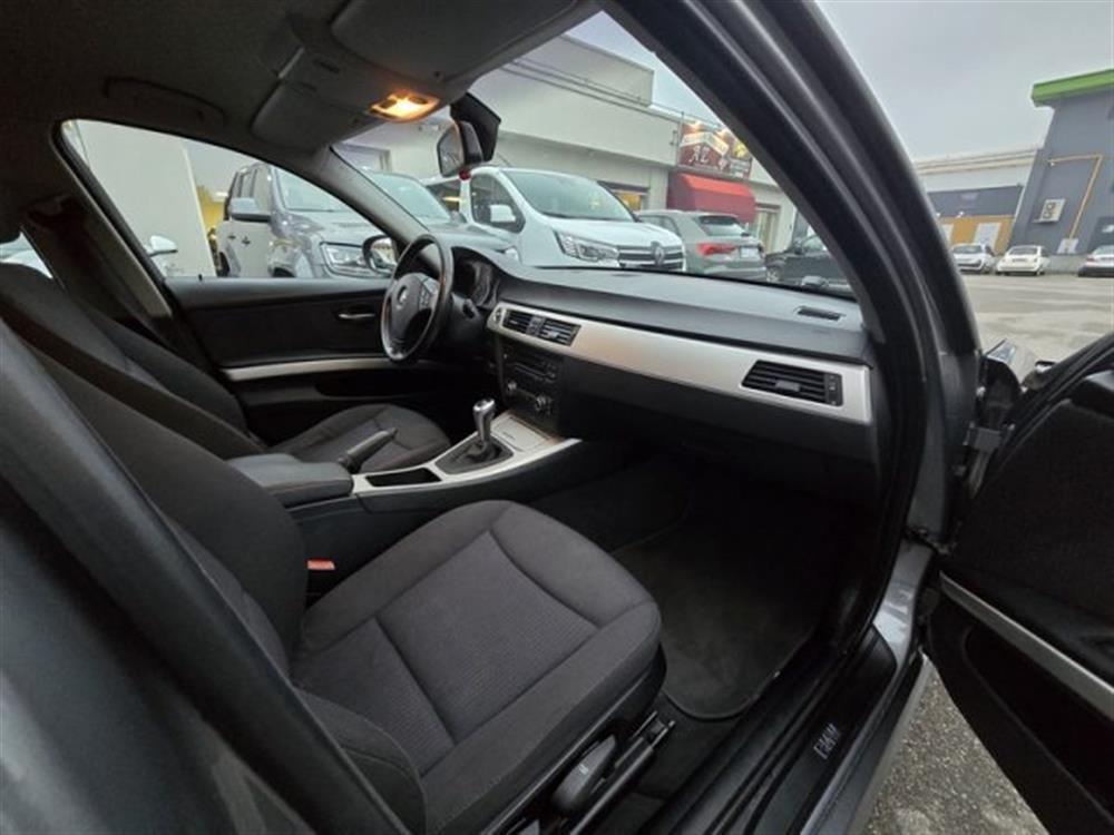 318 318 d cat Touring PERMUT