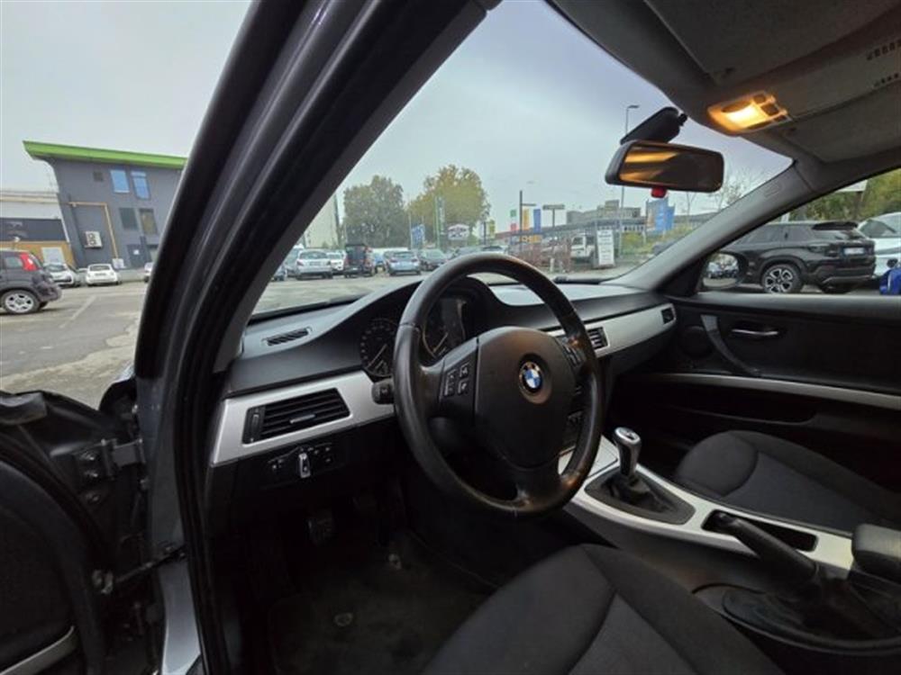 318 318 d cat Touring PERMUT