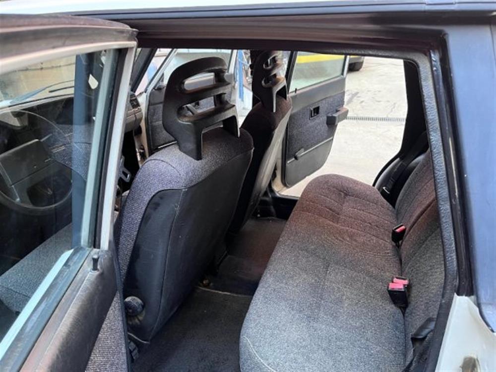 240 240 2.0 Station Wagon Po