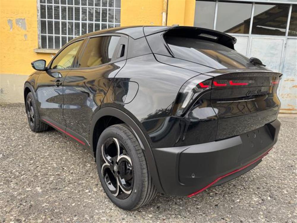 Junior Junior 1.2 145 CV Hybrid eD