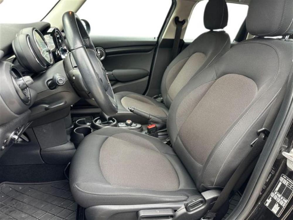 One One 1.5 One 75 CV 5 port