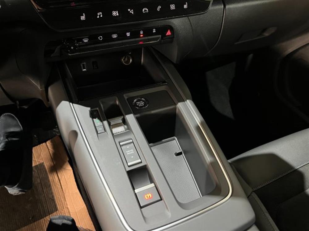 C5 Aircross C5 Aircross BlueHDi 130cv EAT8 M