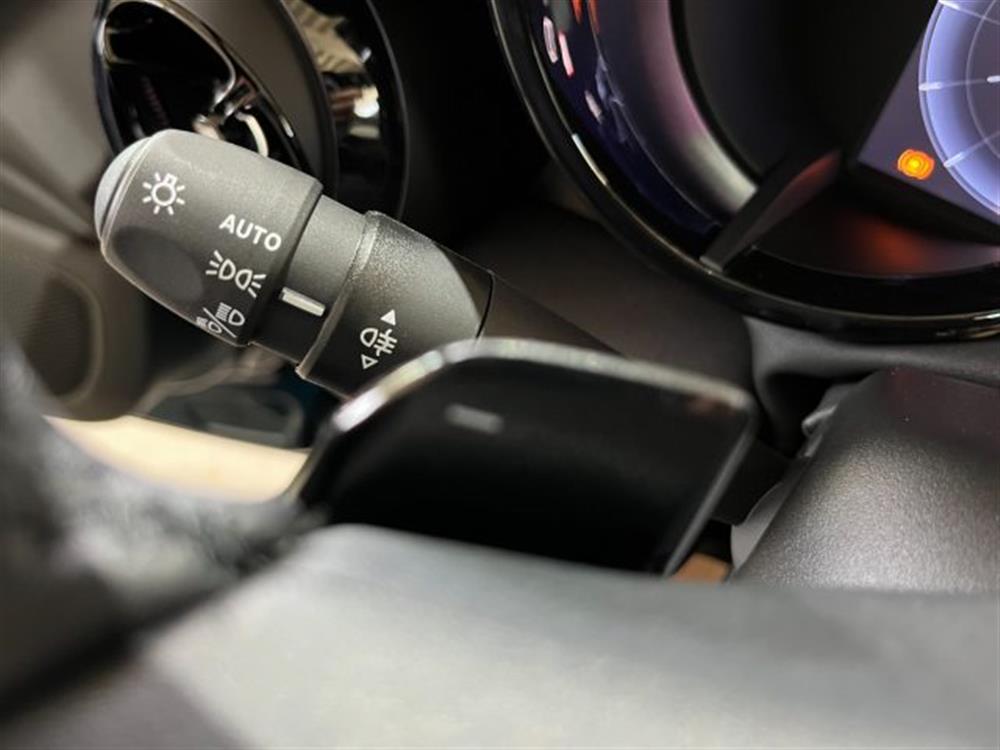 Junior Junior 1.2 136CV Hybrid eDC