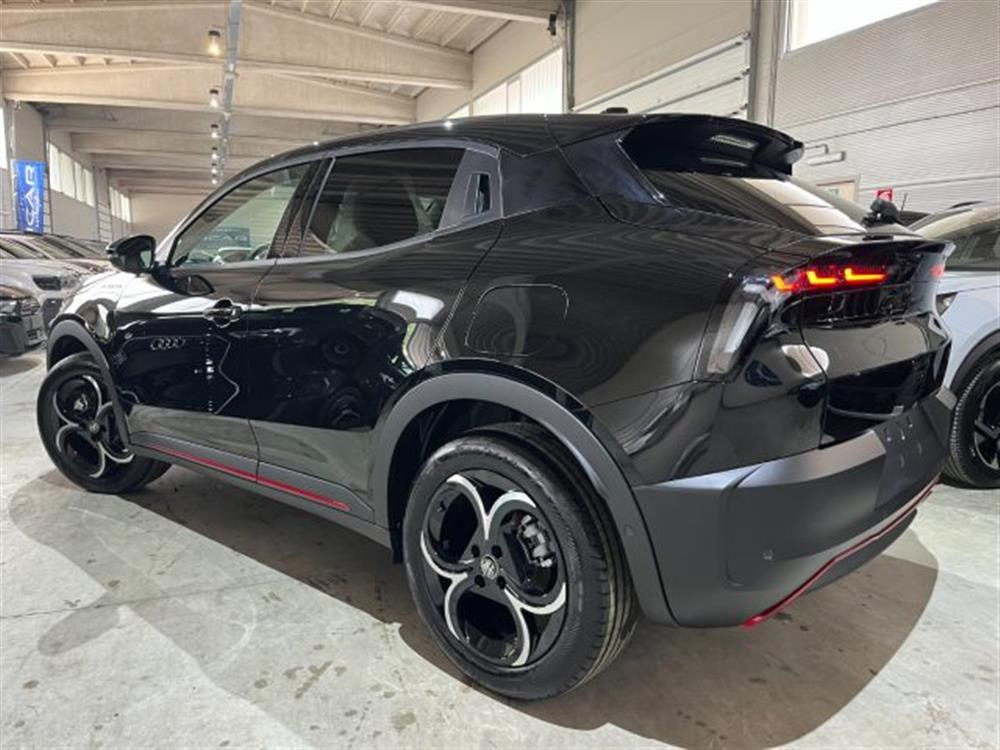 Junior Junior 1.2 136CV Hybrid eDC