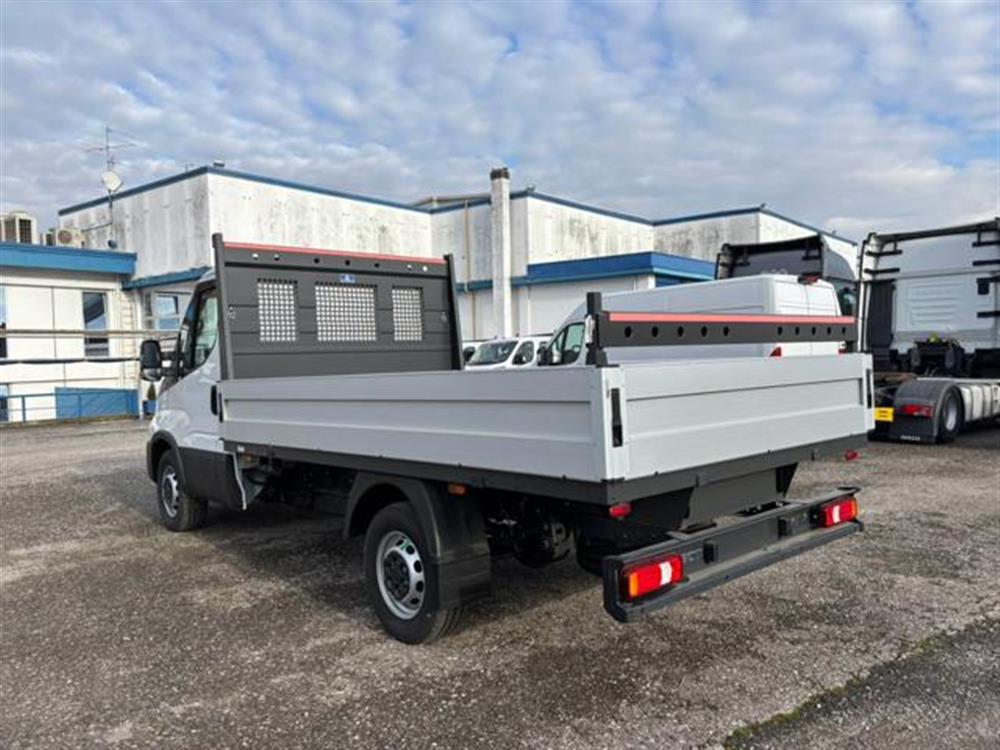 Daily Daily 35S16 2.3 Cassone fi