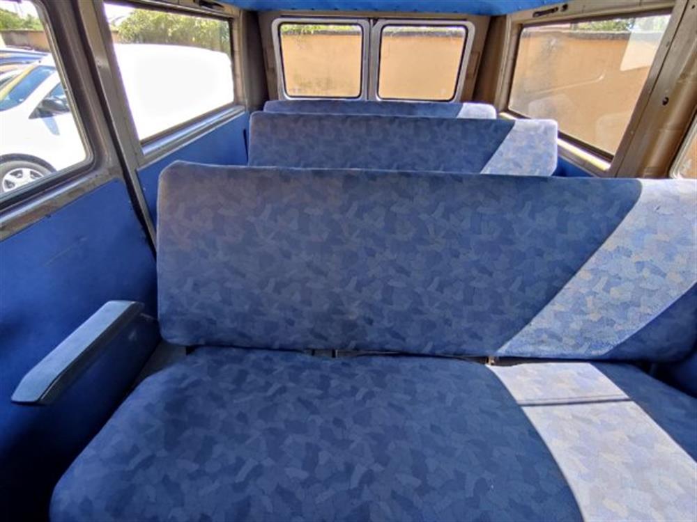 LT LT 9 posti Caravelle 19