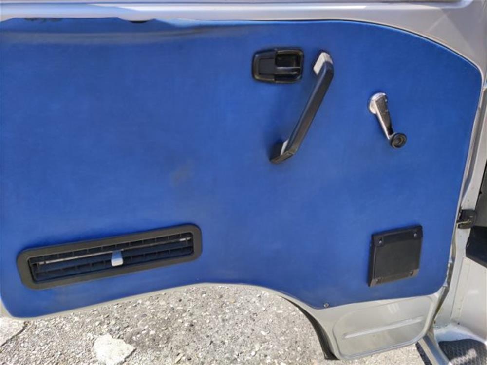 LT LT 9 posti Caravelle 19