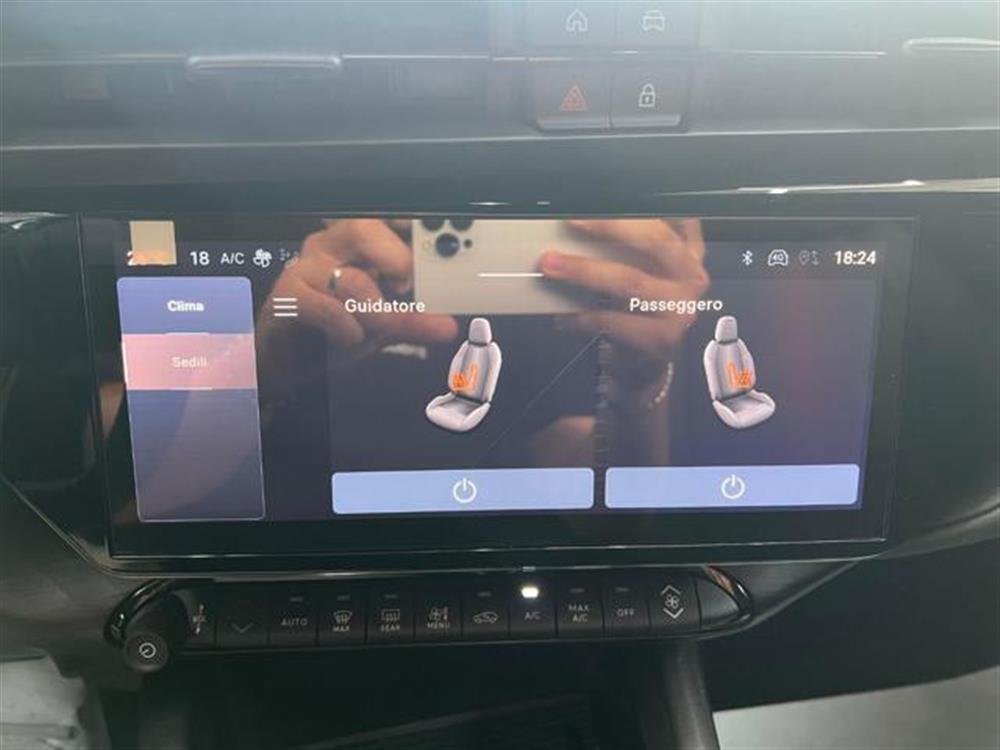 Junior Junior 1.2 145 CV Hybrid eD