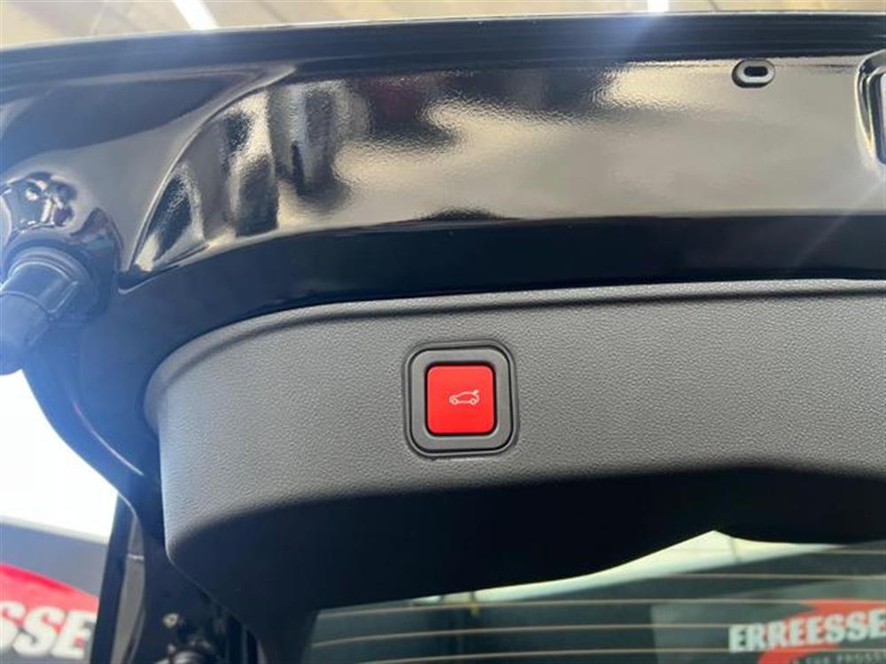 Junior Junior 1.2 145 CV Hybrid eD