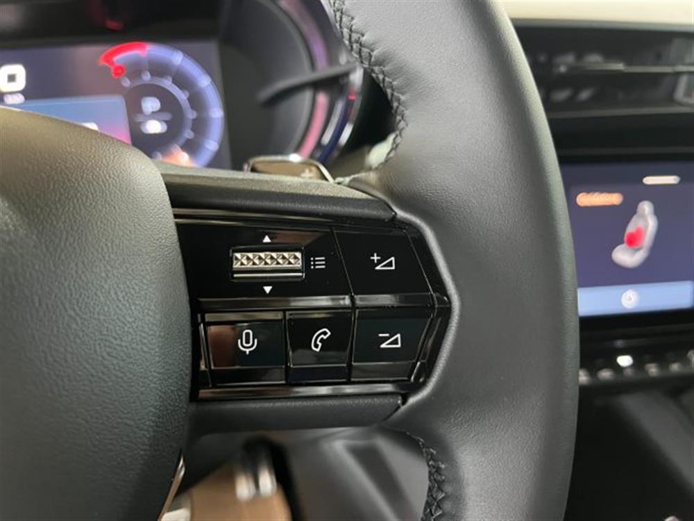 Junior Junior 1.2 136CV Hybrid eDC