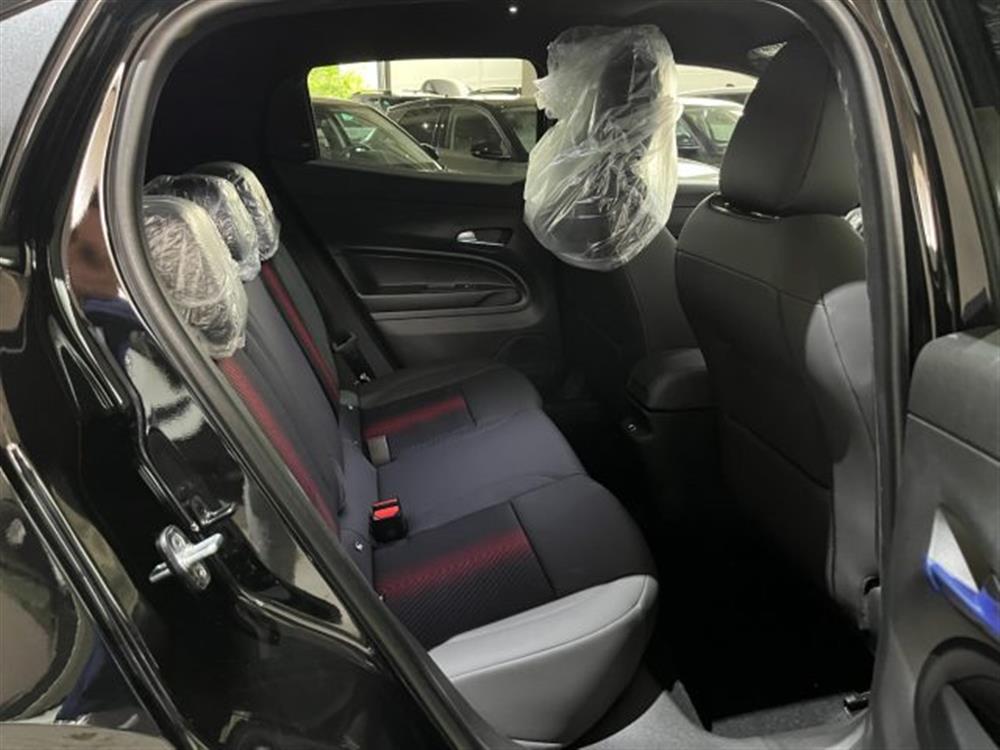 Junior Junior 1.2 136CV Hybrid eDC