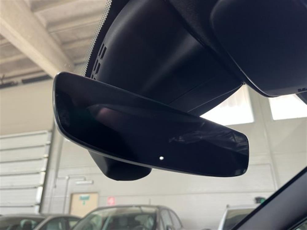 Junior Junior 1.2 136CV Hybrid eDC