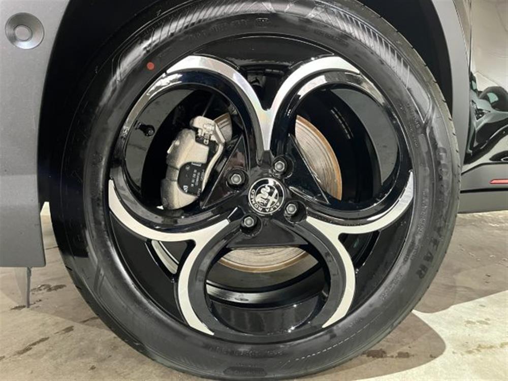 Junior Junior 1.2 136CV Hybrid eDC