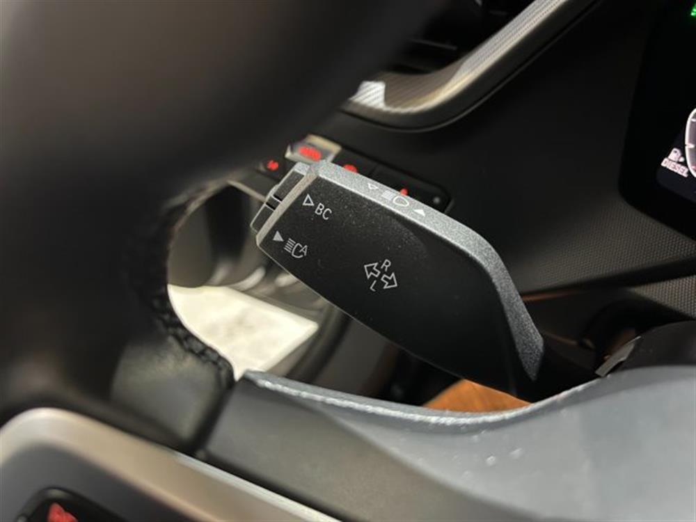 118 118 dA 5p. Msport Navig+