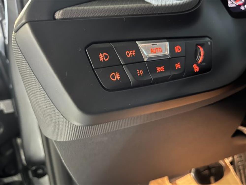 118 118 dA 5p. Msport Navig+