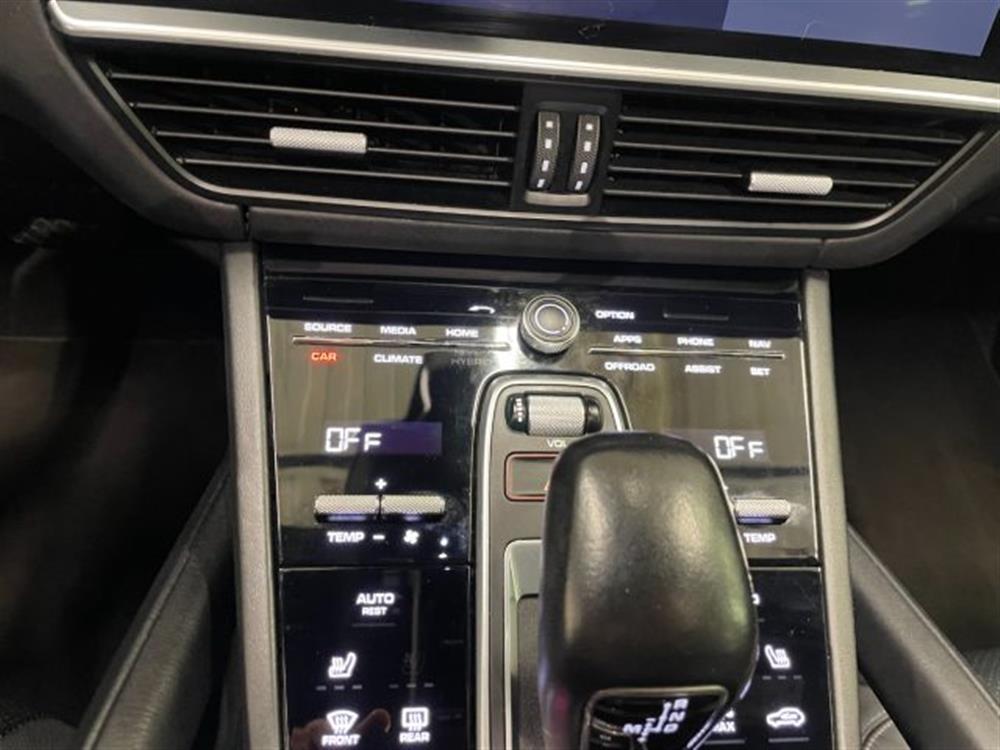 Cayenne Cayenne 3.0 V6 Aut. * PELLE